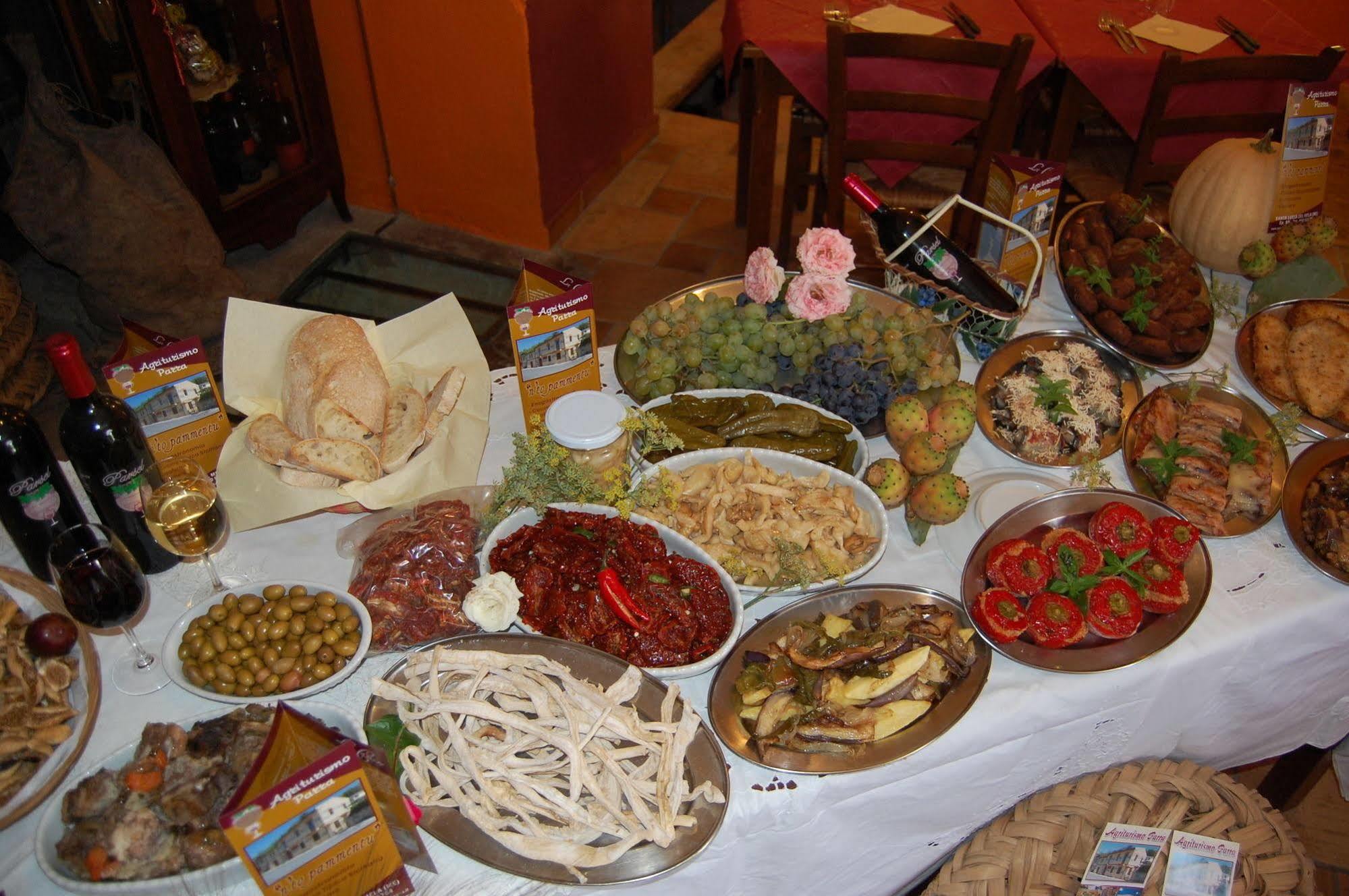 帕拉农家乐 Santa Lucia del Mela 外观 照片